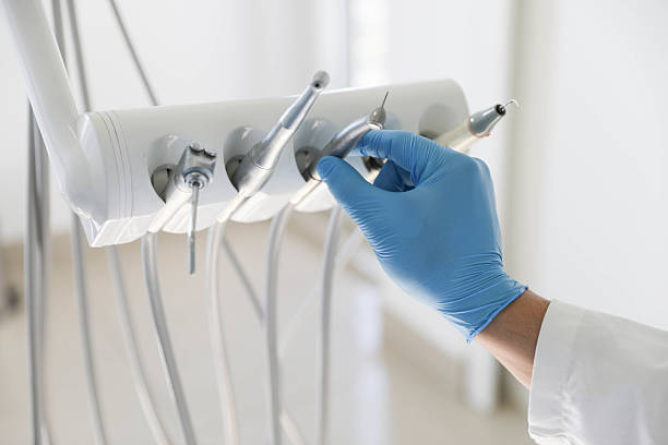 Professional Emergency Dentist technician working in Springdale, NC
